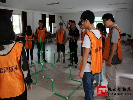 素質(zhì)拓展訓練項目呼吸的力量活動圖片